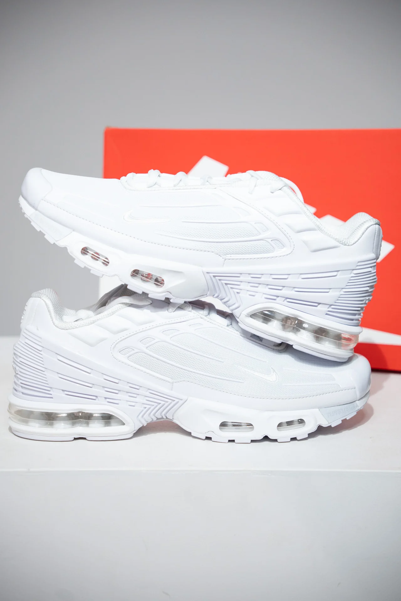 Air Max Plus (TN) III Triple White (Taille 44) - Image 5