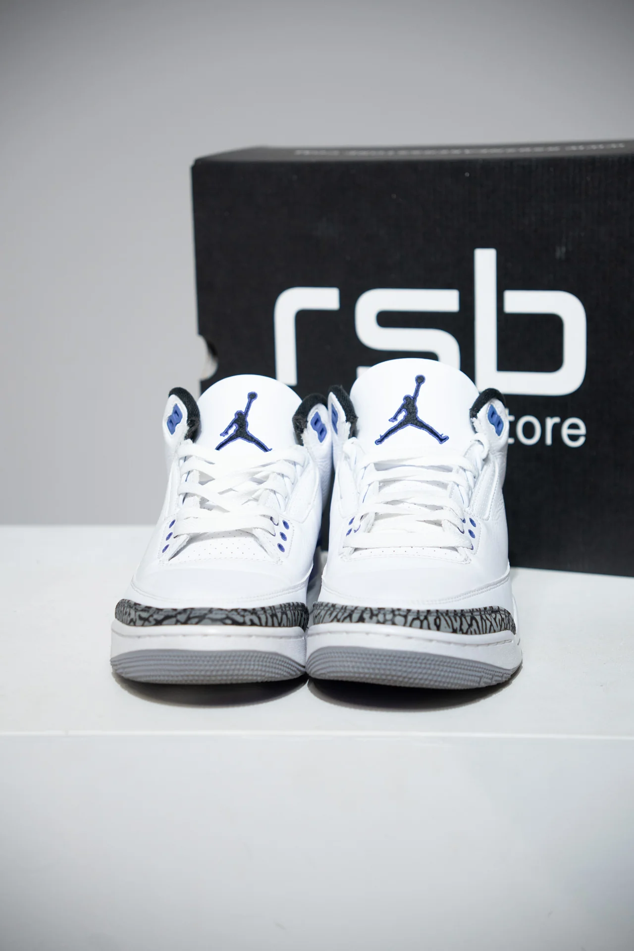 Jordan 3 Dark Iris (Taille 43) - Image 5
