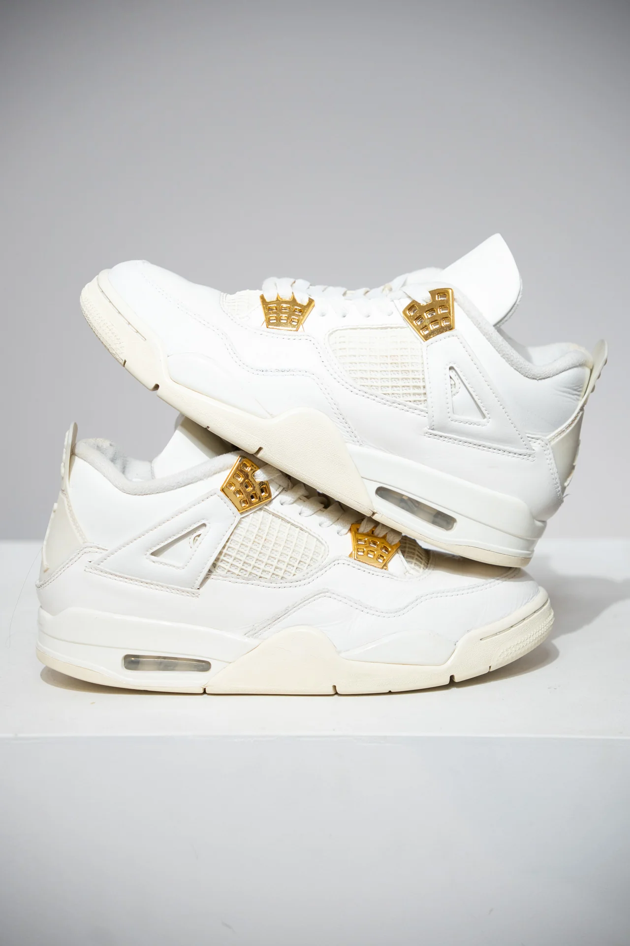 Jordan 4 Metallic Gold (Taille 41)