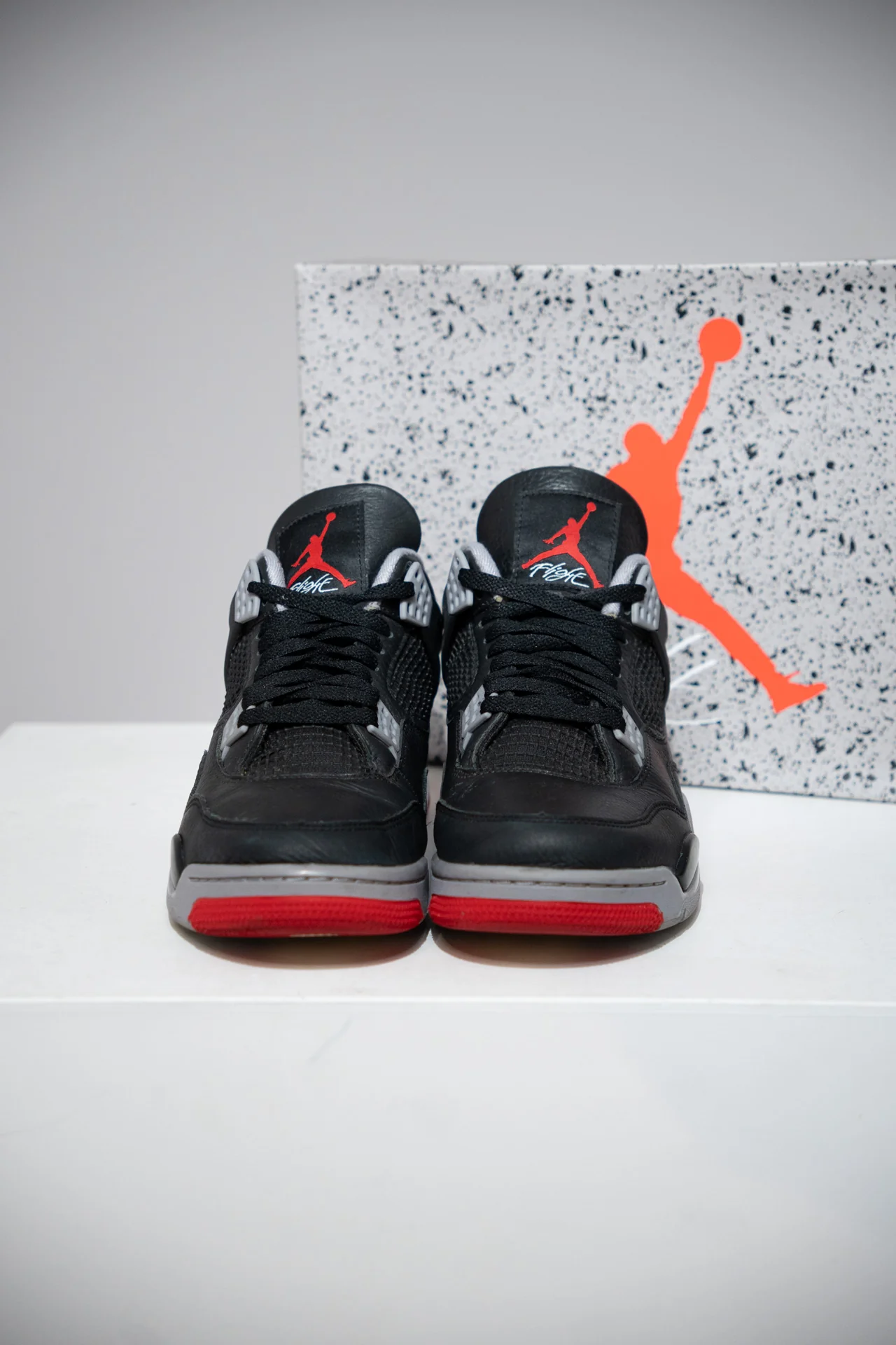 Jordan 4 Bred Reimagined (Taille 45) - Image 5