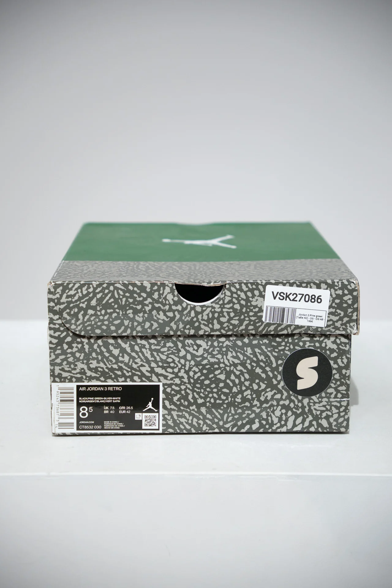 Jordan 3 Pine green (Taille 42) - Image 4