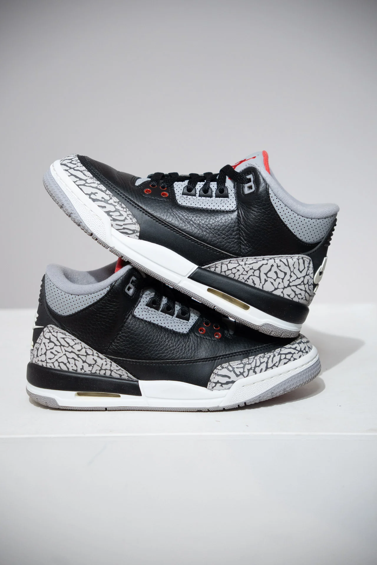 Jordan 3 Black Cement 2018 GS (Taille 38,5)