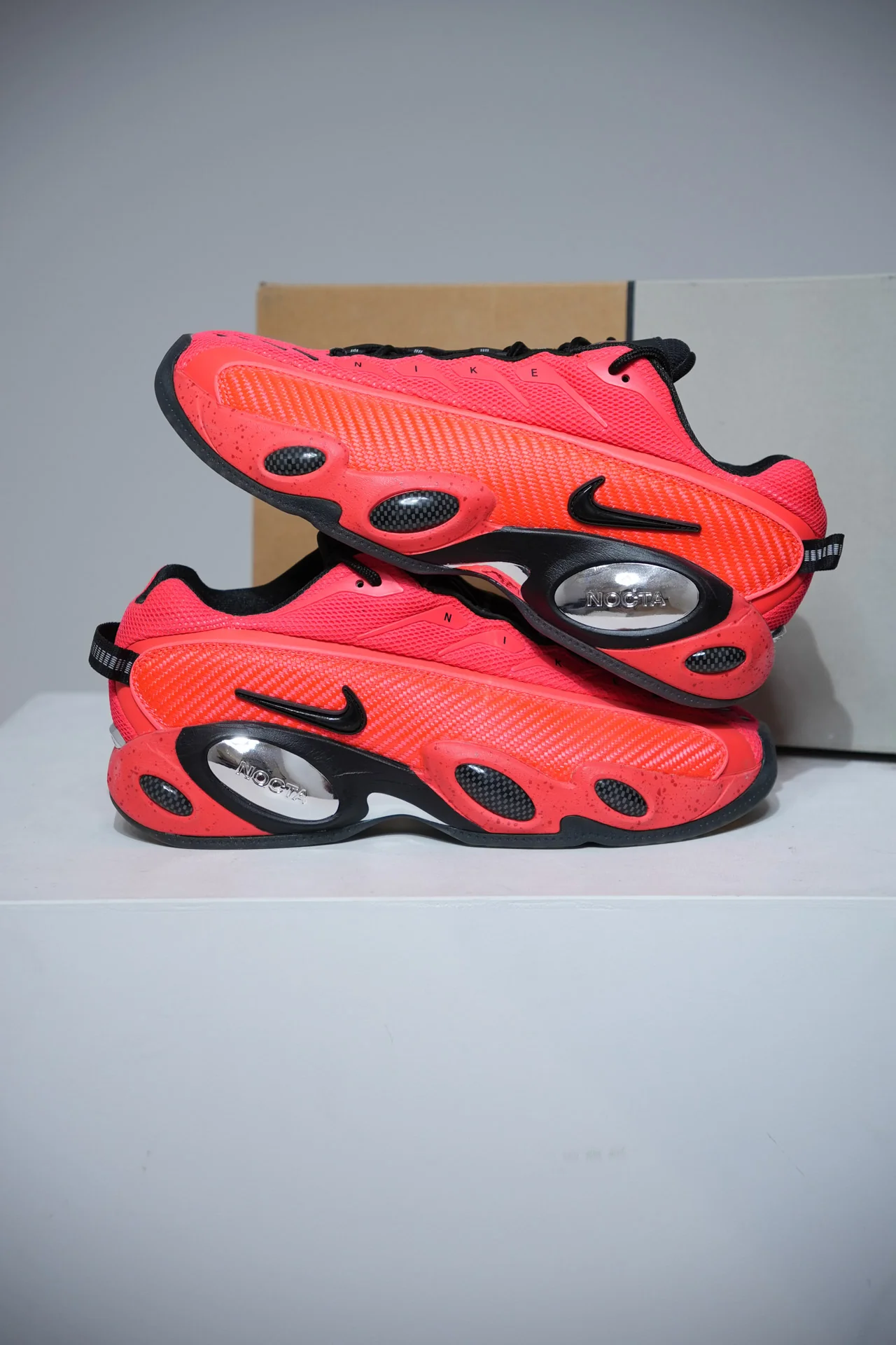 Nocta Glide Crimson (Taille 44,5)