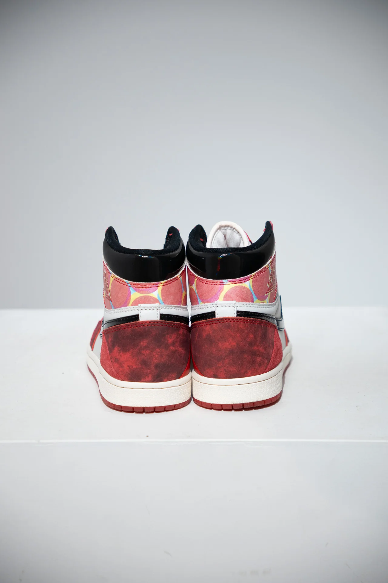 Jordan 1 High Across The Spider-Verse (Taille 41) - Image 3