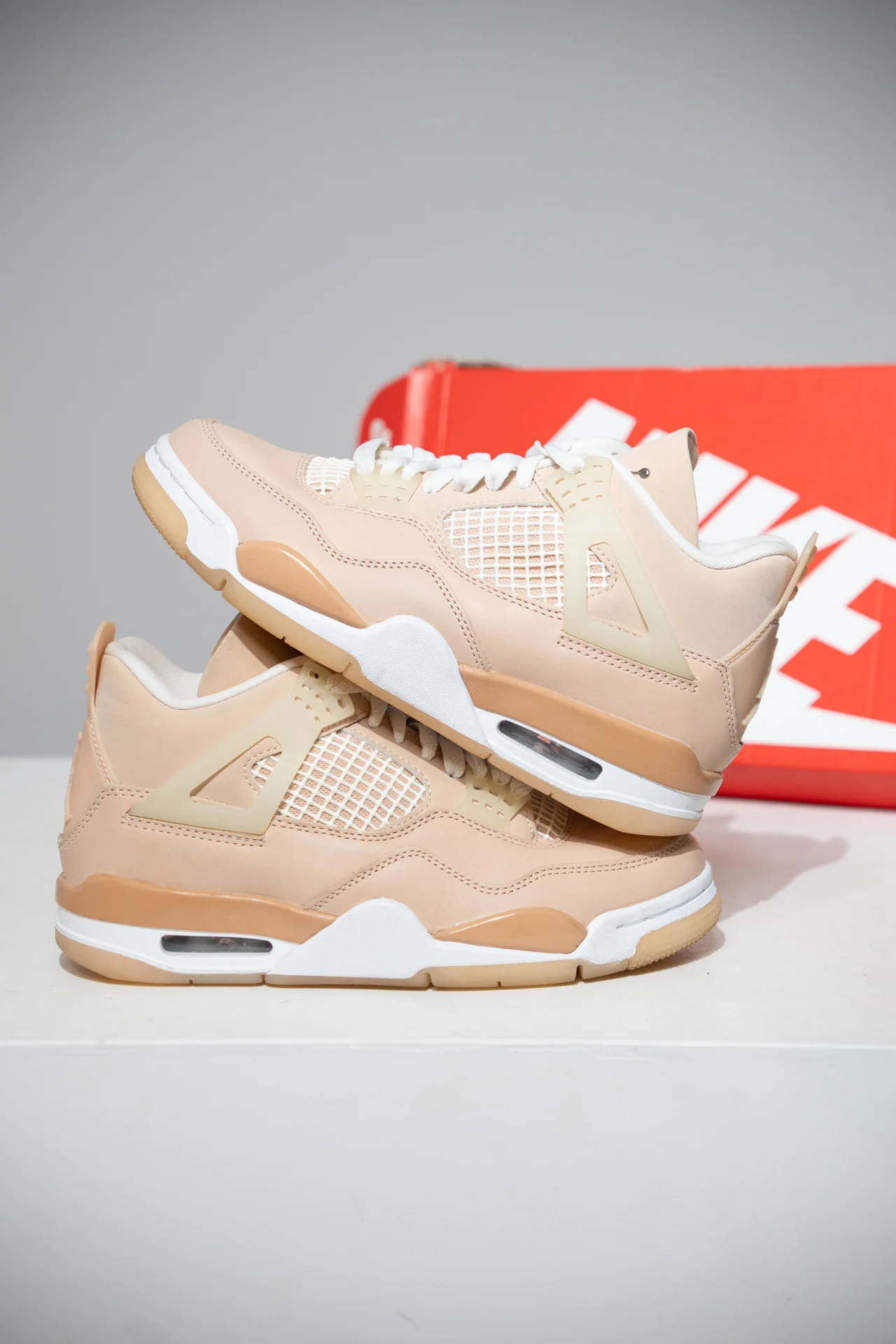 Jordan 4 Shimmer (Taille 36)
