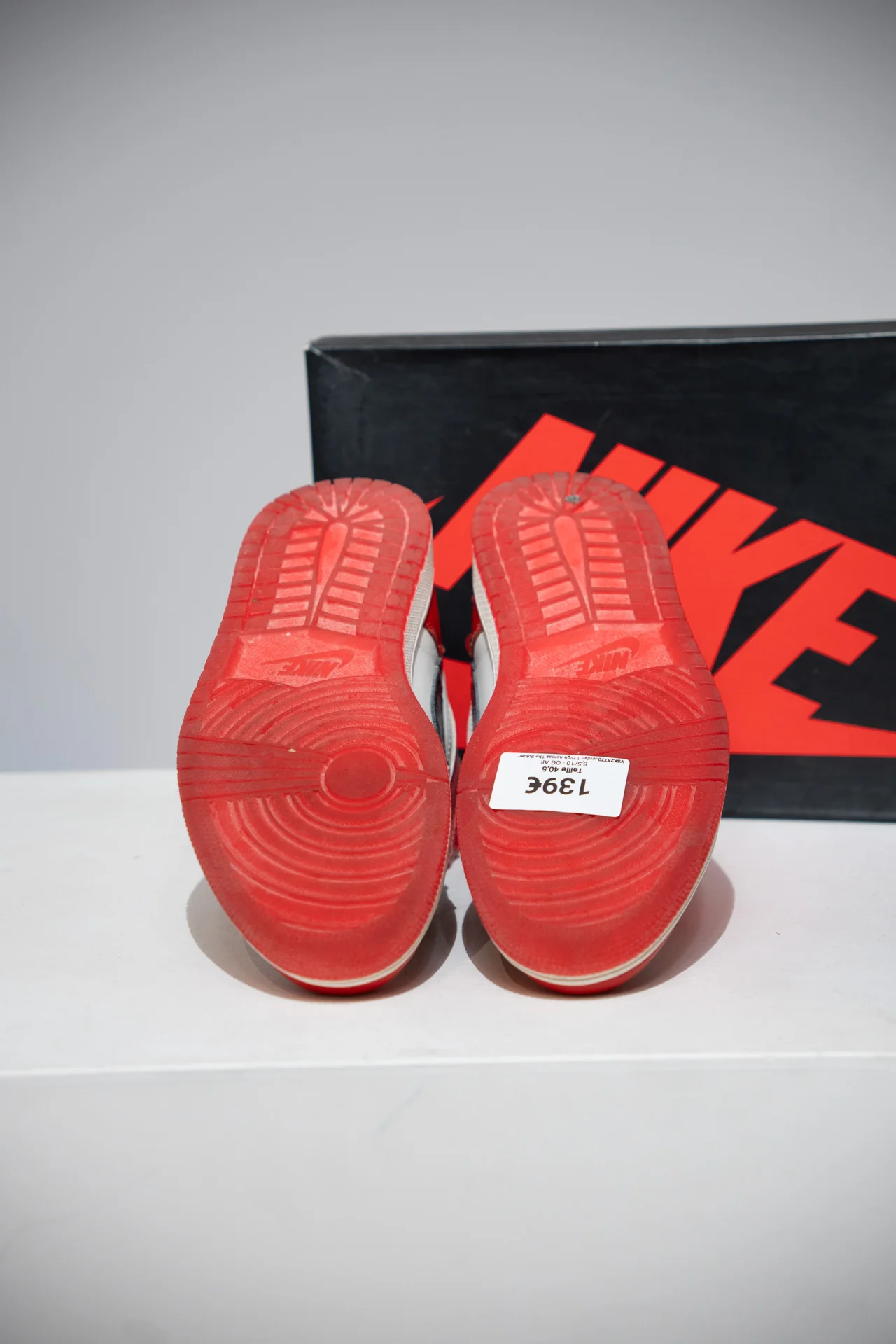 Jordan 1 High Across The Spider-Verse (Taille 40,5) - Image 9