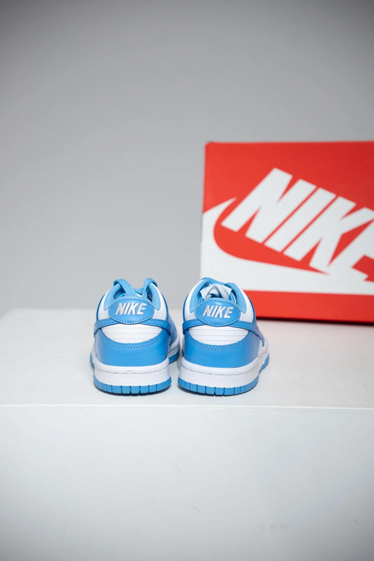 Dunk Low UNC GS (Taille 37,5) - Image 4