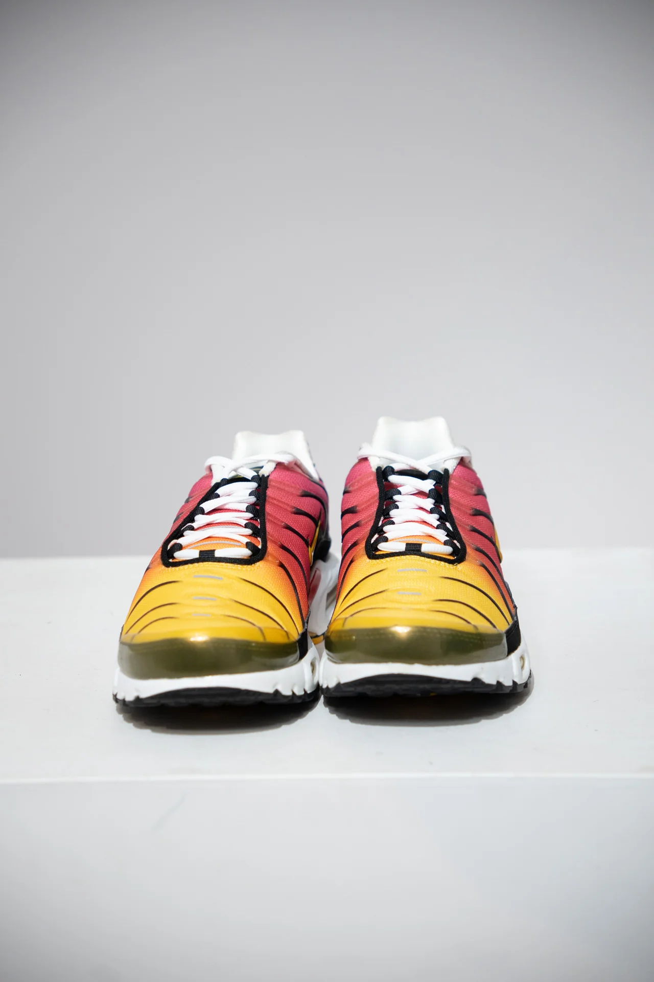 Air Max Plus (TN) Rainbow (Taille 44,5) - Image 2