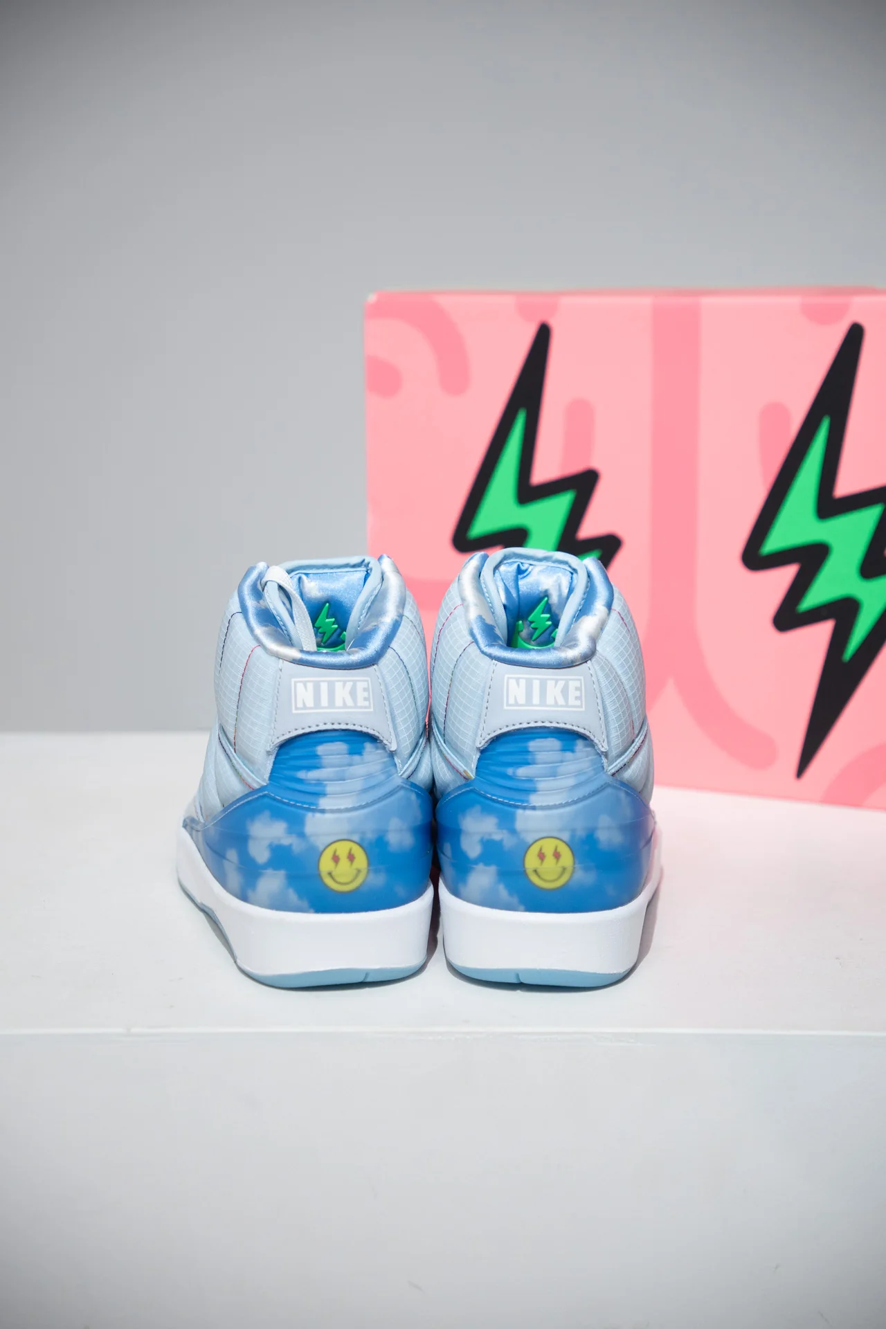 Jordan 2 J Balvin (Taille 41) - Image 4