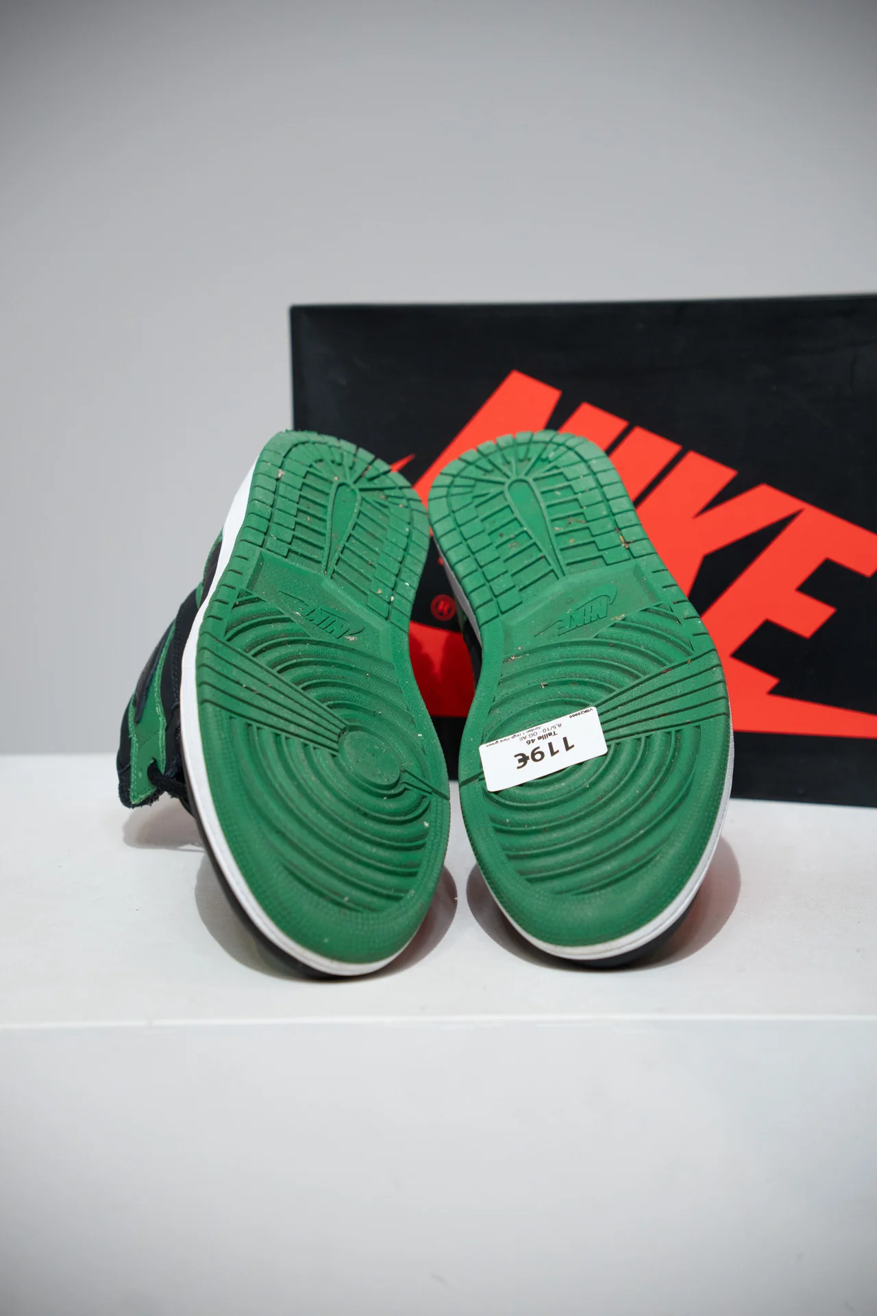 Jordan 1 High Pine green (Taille 46) - Image 5