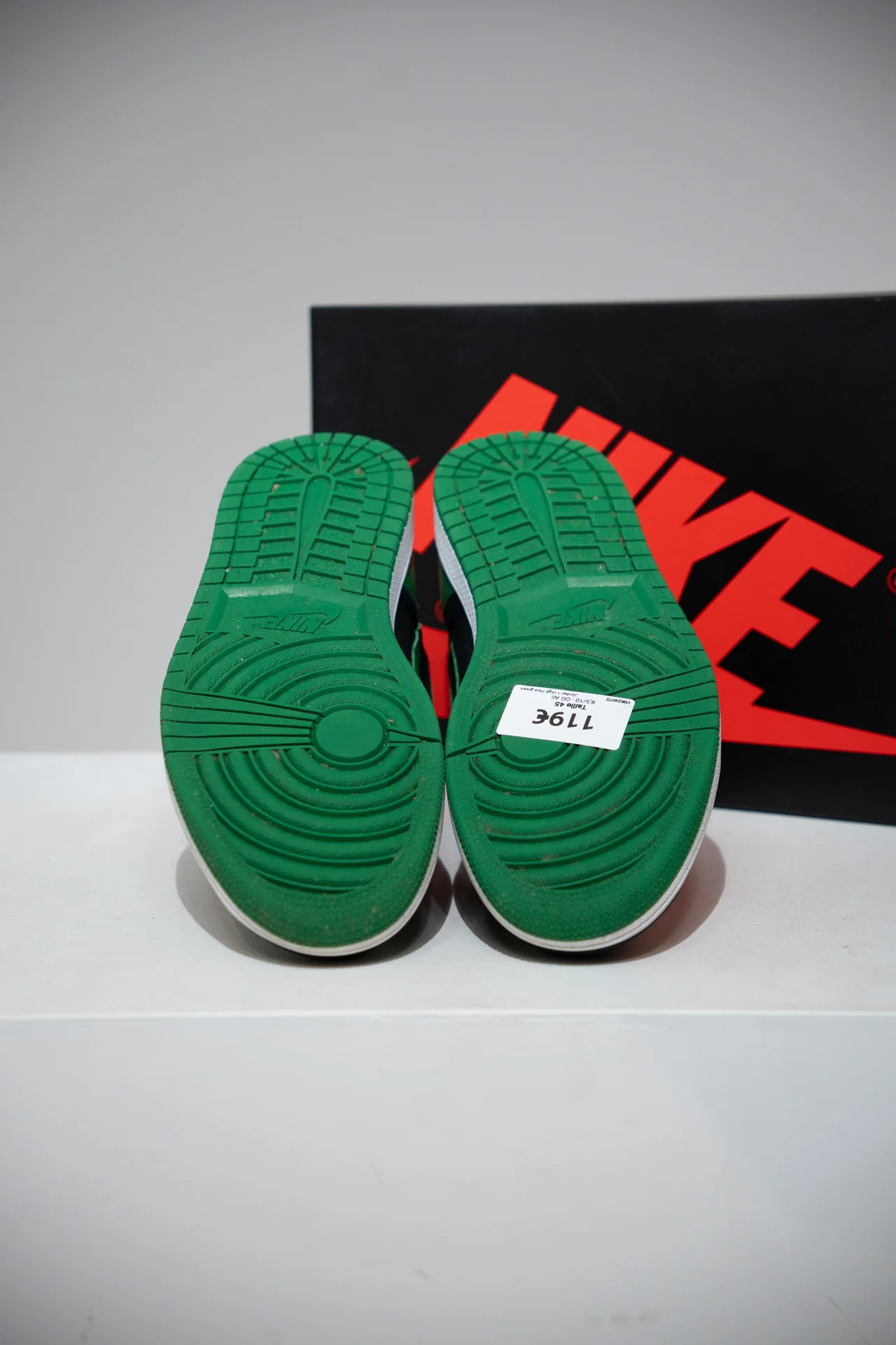 Jordan 1 High Pine green (Taille 45) - Image 4