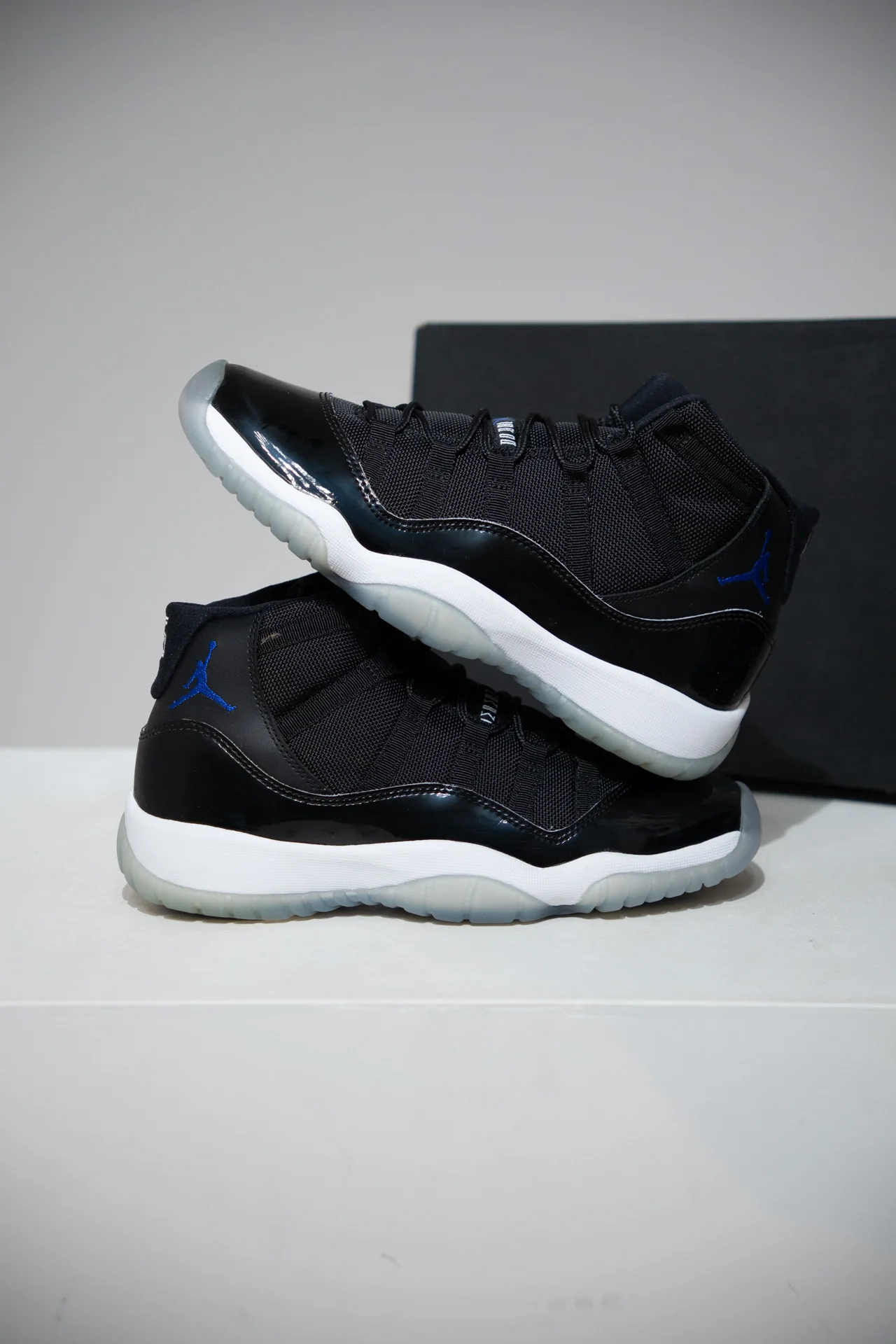 Jordan 11 SpaceJam GS (Taille 39)
