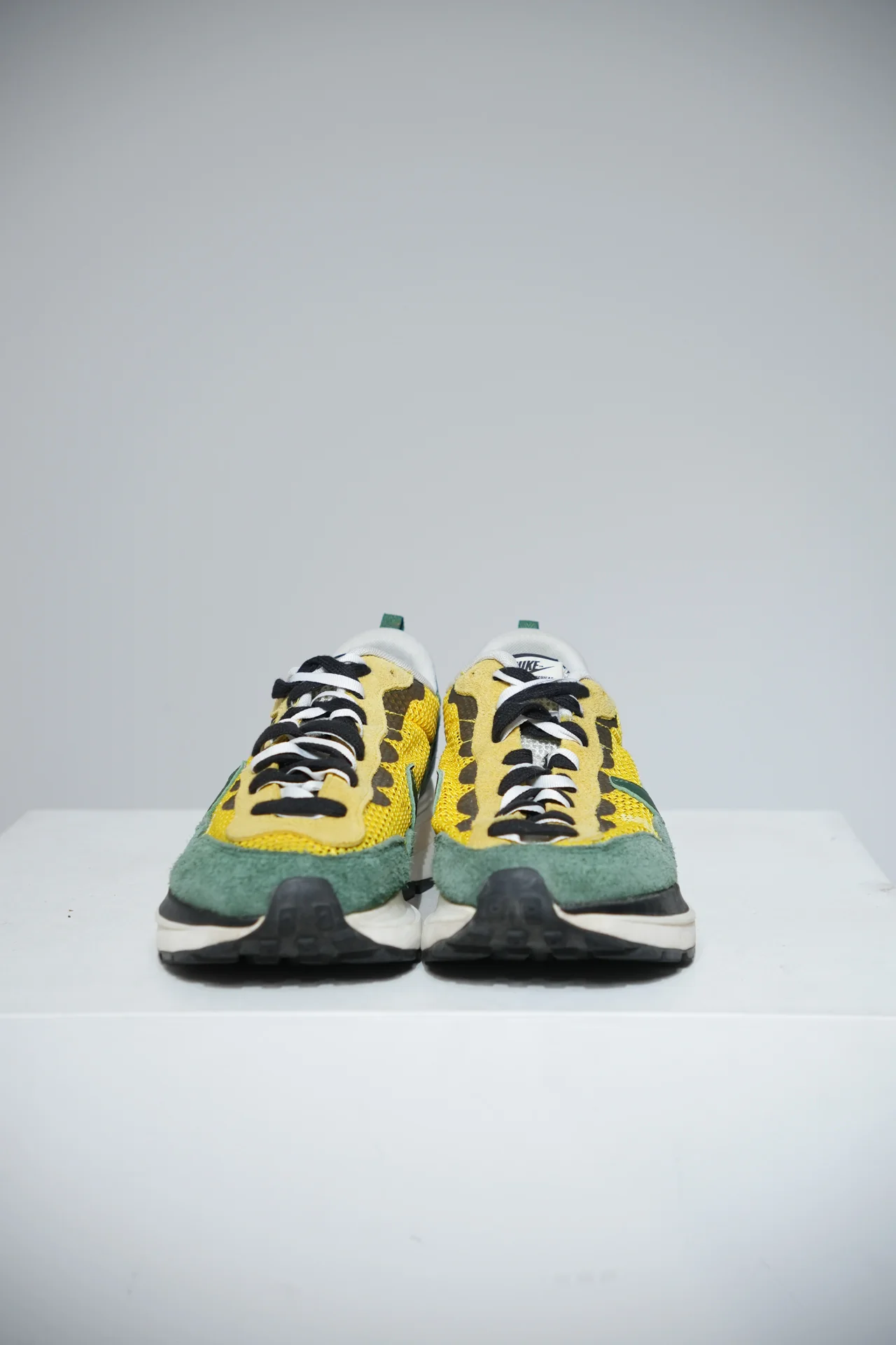 Sacai Vaporwaffle Tour Yellow (Taille 44,5) - Image 3