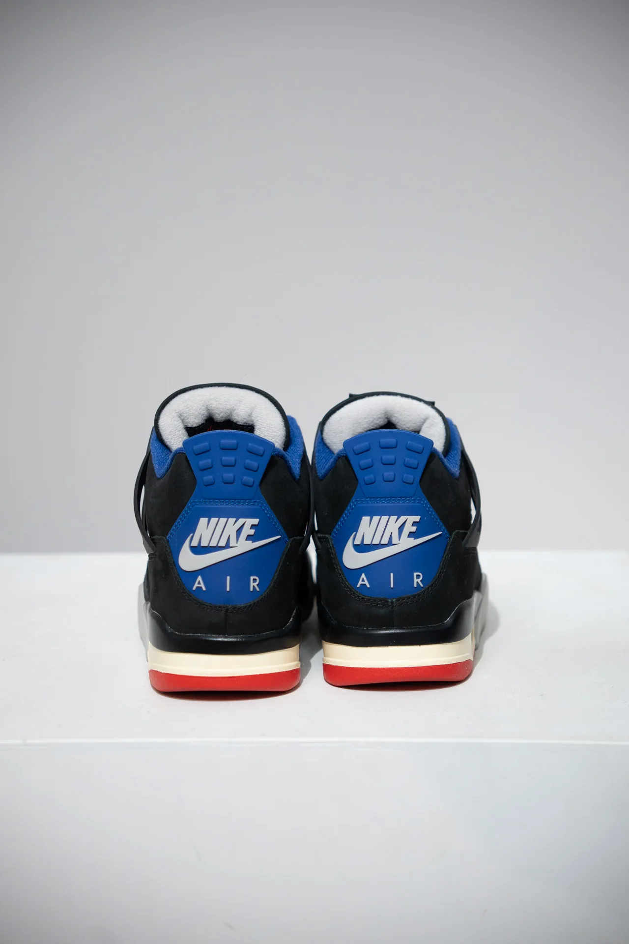 Jordan 4 Rare (Taille 43) - Image 3