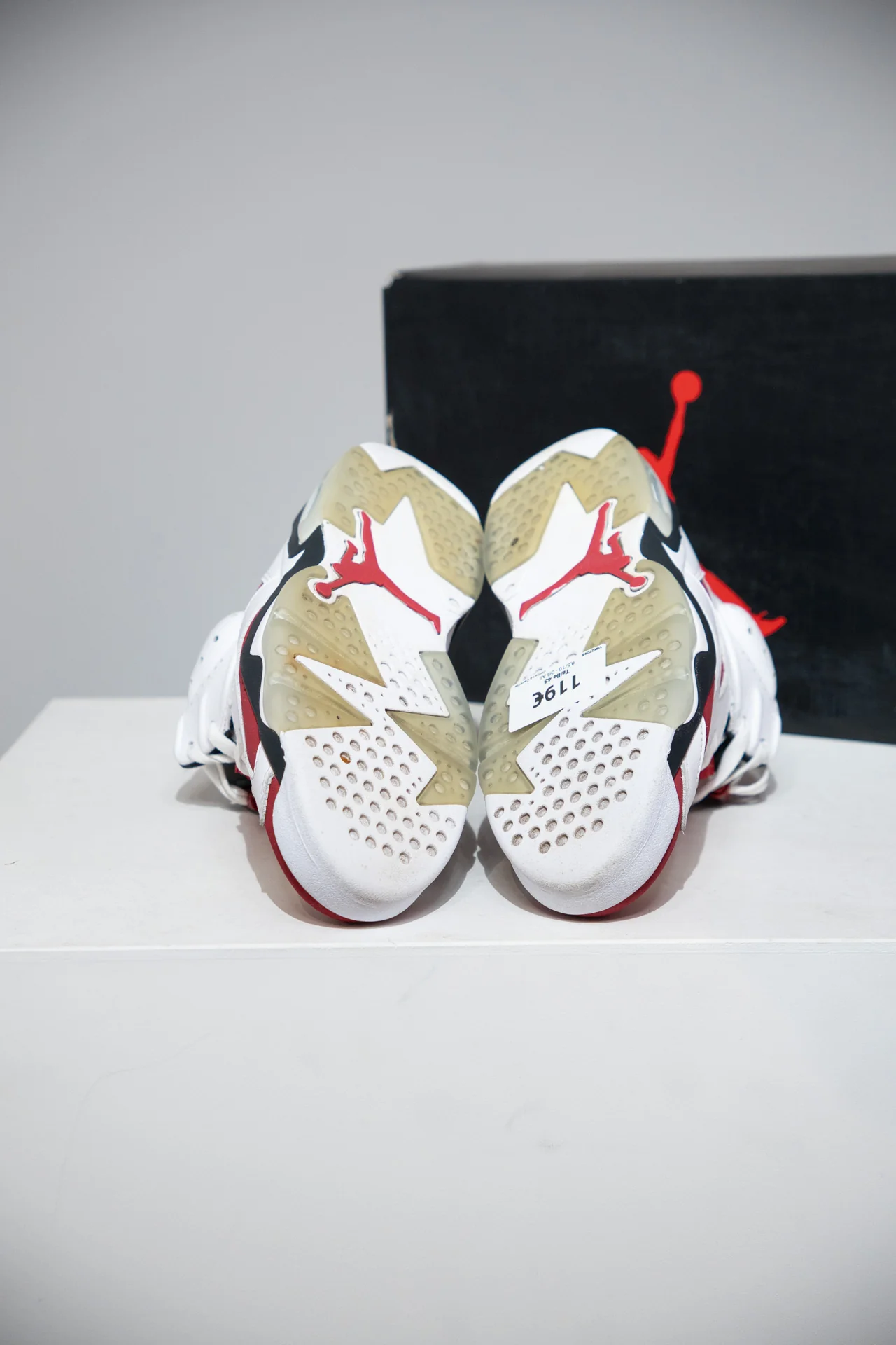 Jordan 6 Carmine (Taille 43) - Image 2