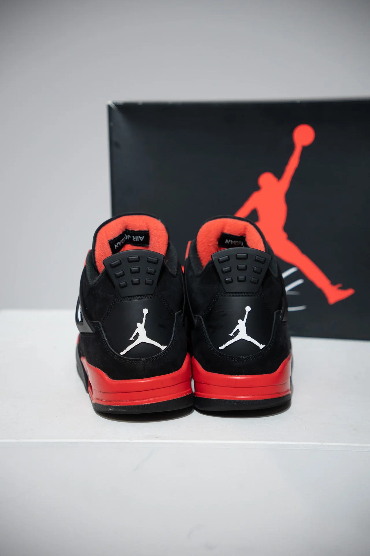 Jordan 4 Red Thunder (Taille 45) - Image 3