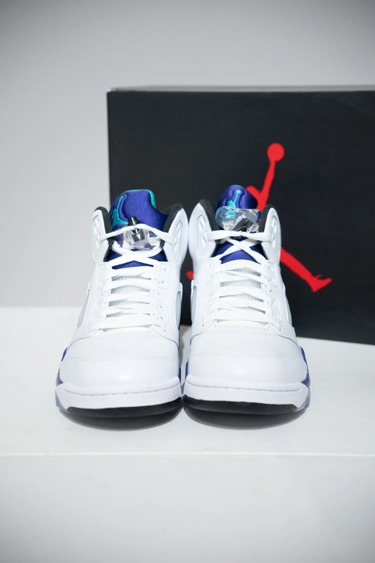 Jordan 5 Grape 2025 (Taille 43) - Image 3