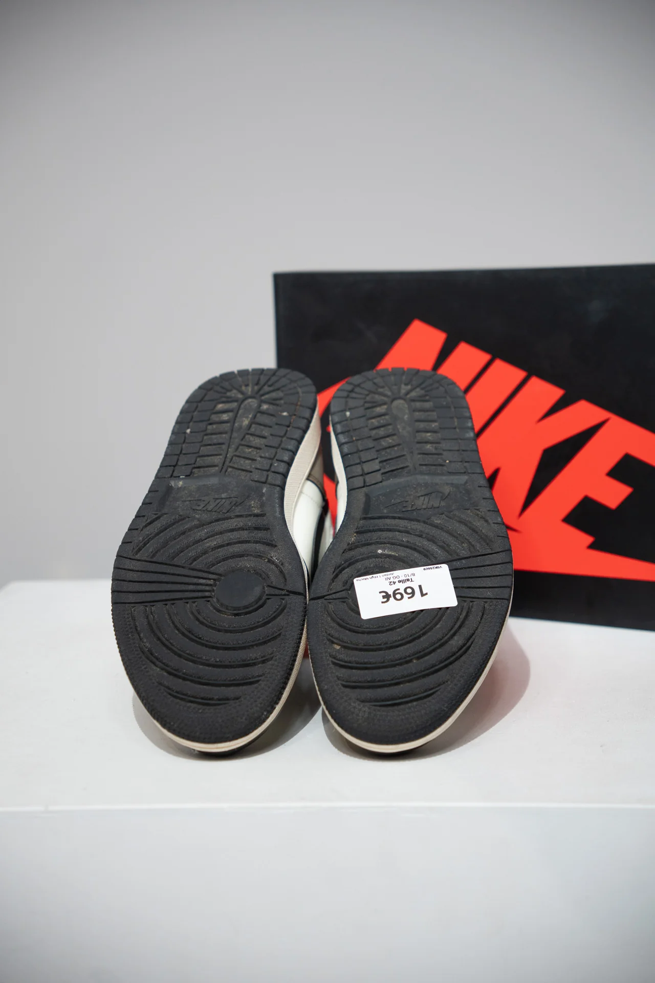Jordan 1 High Mocha (Taille 42) - Image 4