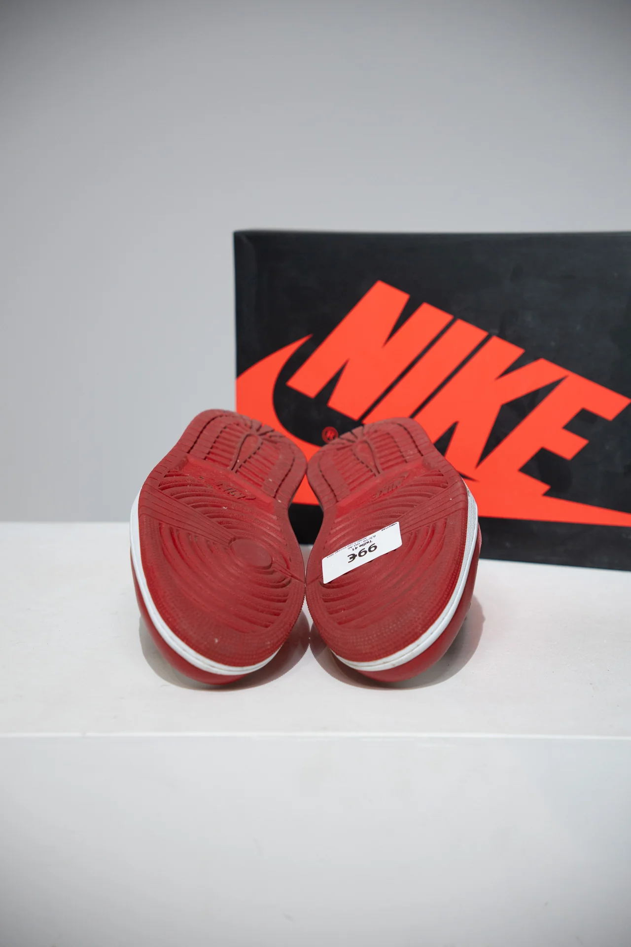 Jordan 1 Low Chicago 2025 (Taille 41) - Image 4