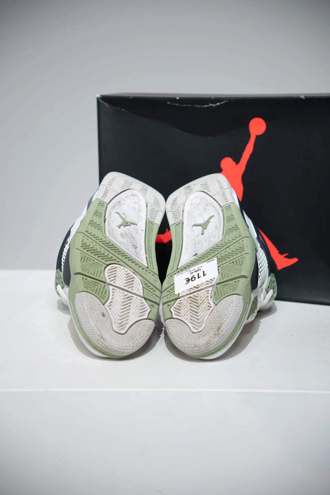 Jordan 4 Seafoam (Taille 40) - Image 4