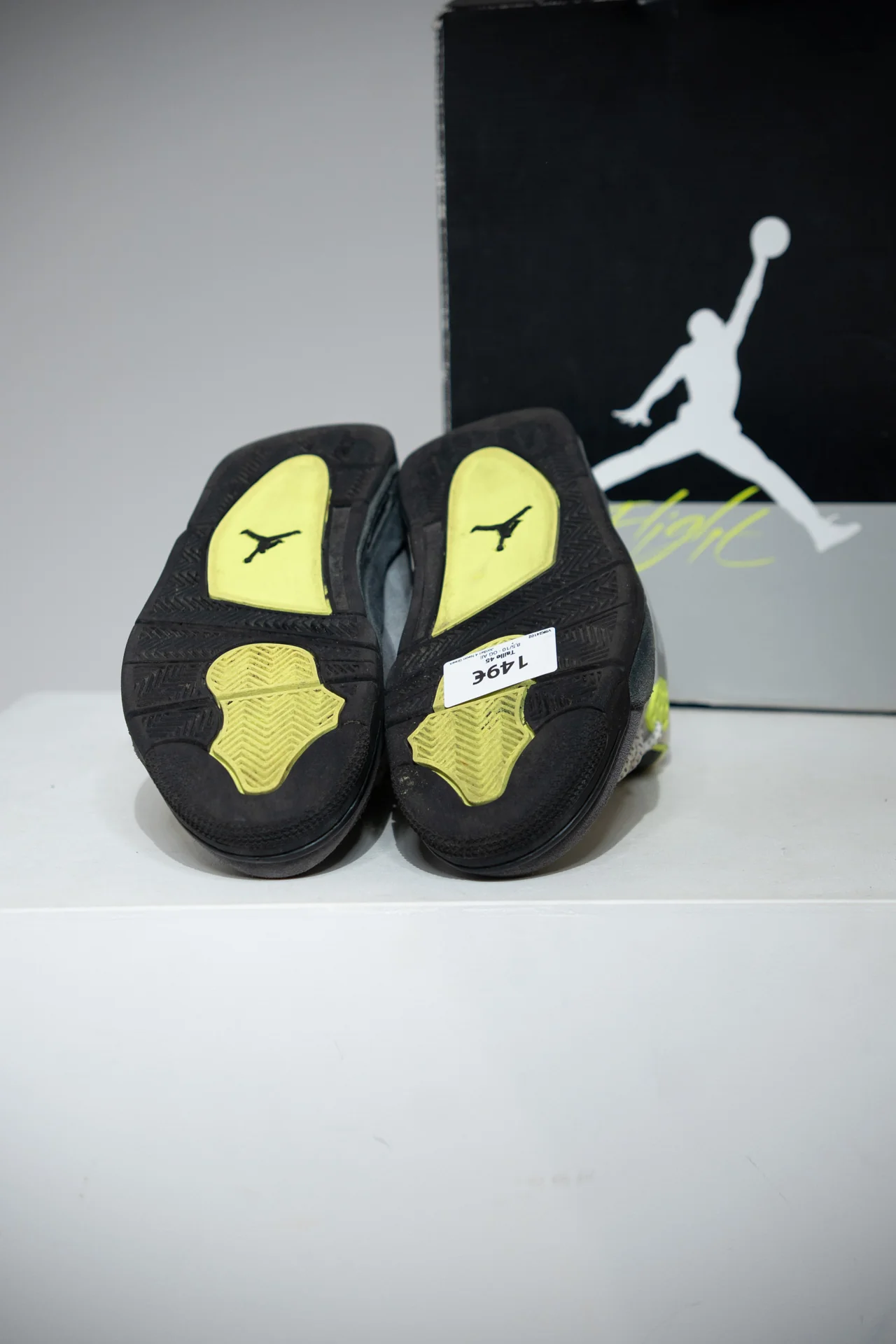 Jordan 4 Neon Green (Taille 45) - Image 3