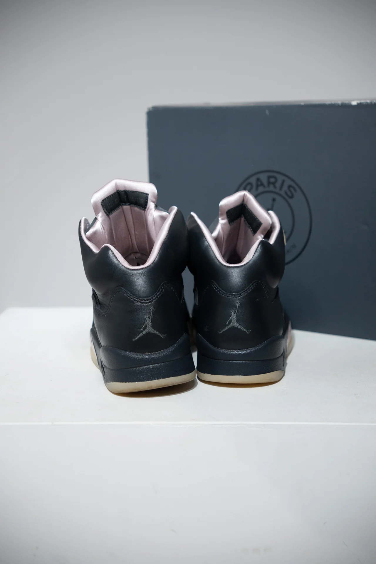 Jordan 5 PSG Black (Taille 43) - Image 4
