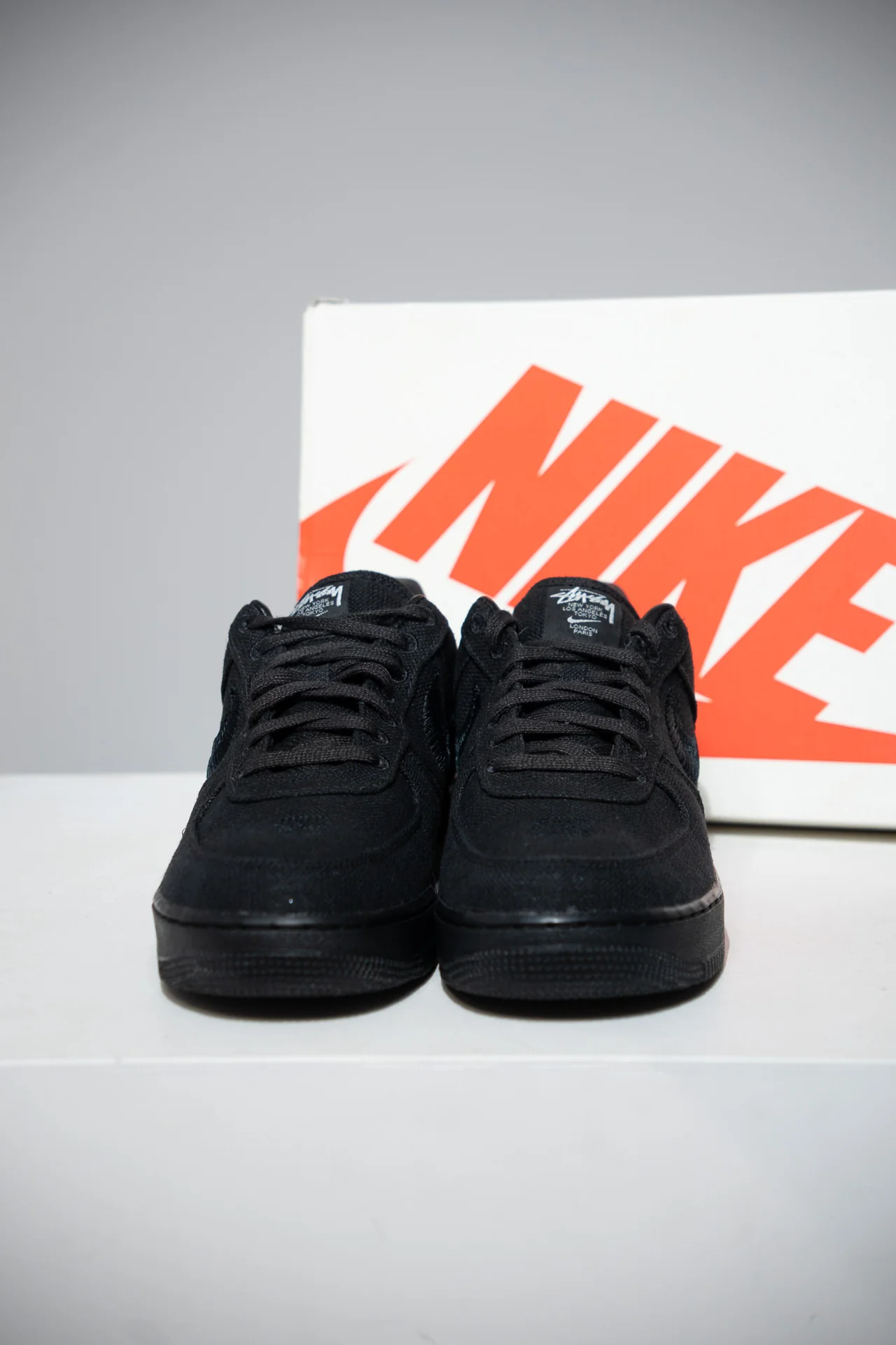 Air Force 1 Stussy Black (Taille 45) - Image 2