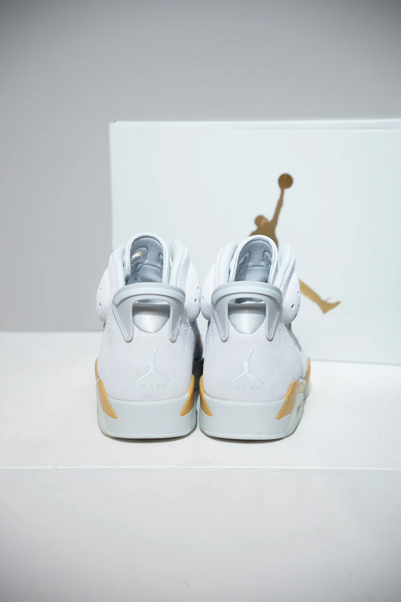 Jordan 6 Olympic Games (Taille 41) - Image 2