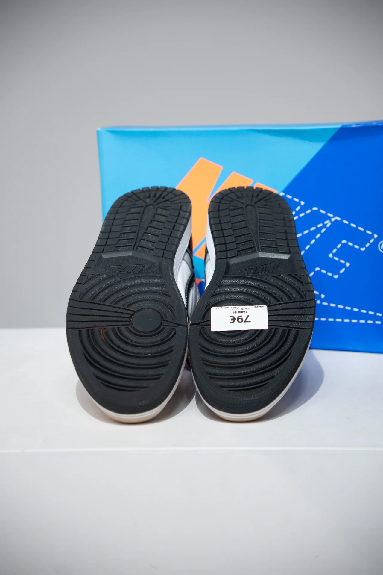 Jordan 1 High Prototype (Taille 44) - Image 4