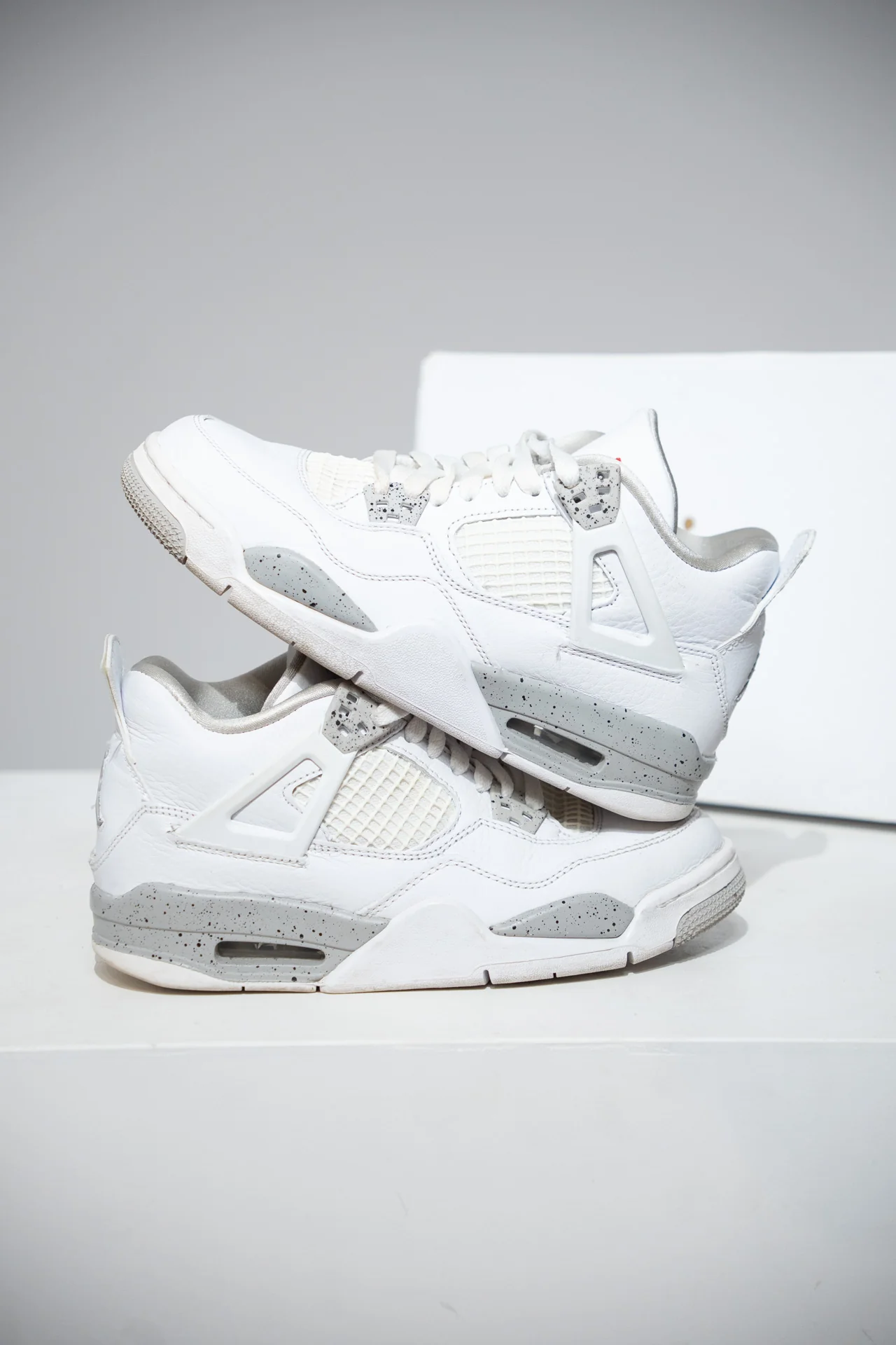 Jordan 4 White Oreo GS (Taille 37,5)