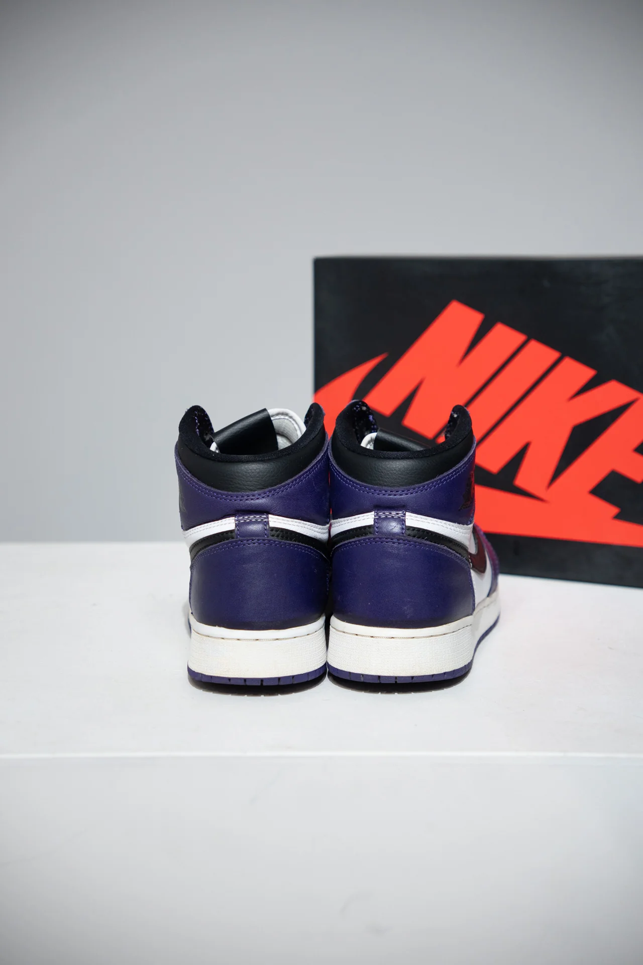 Jordan 1 High Court Purple (Taille 39) - Image 3