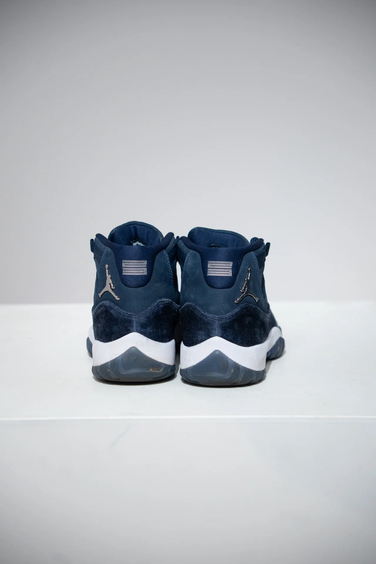 Jordan 11 Velvet (Taille 36) - Image 4