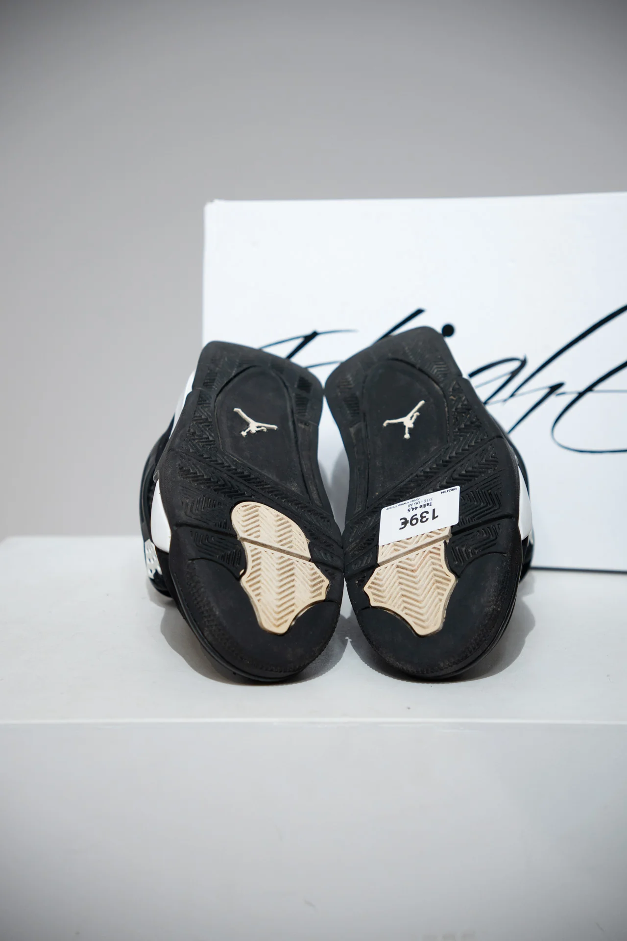 Jordan 4 White Thunder (Taille 44,5) - Image 5