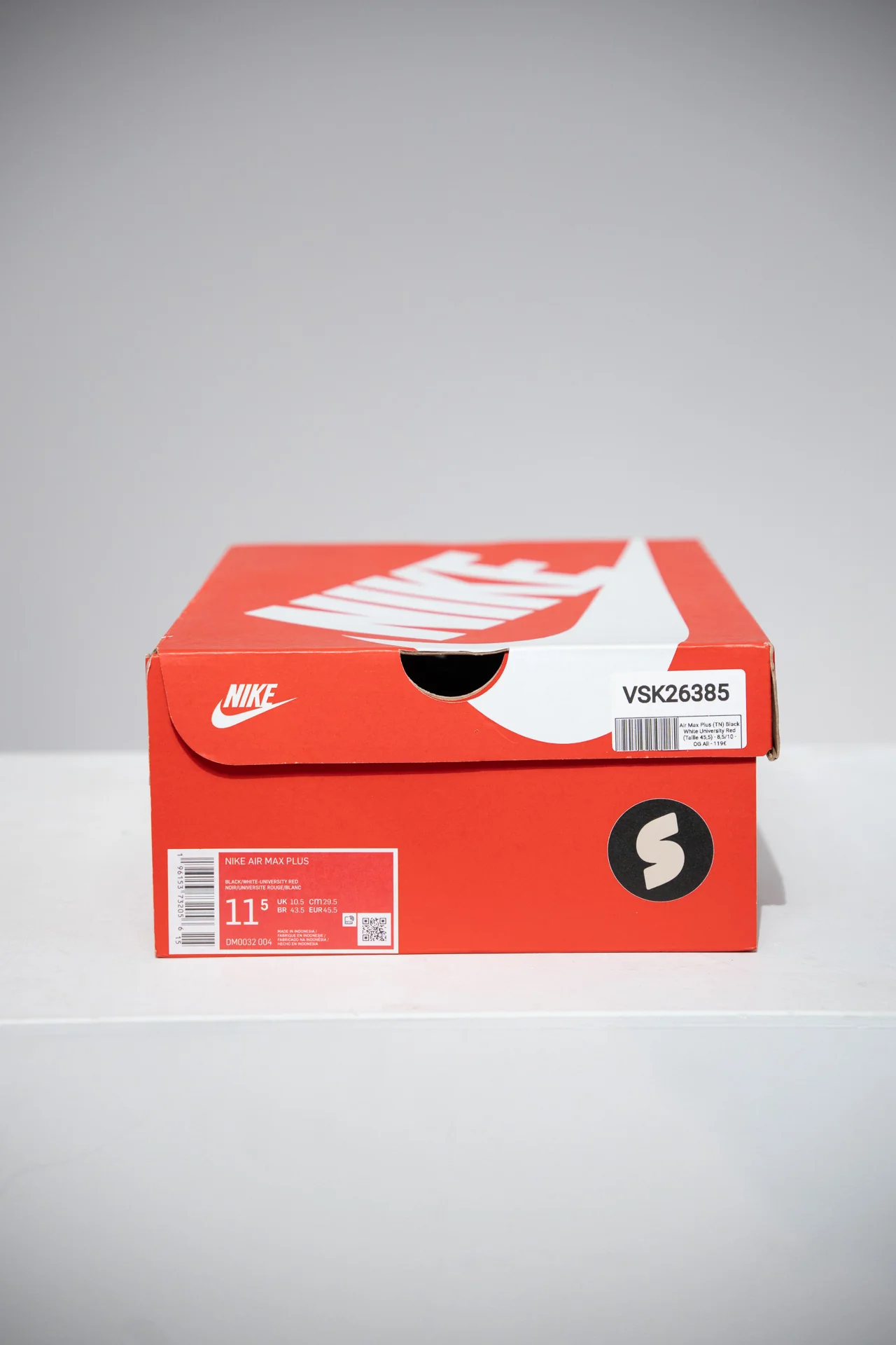 Air Max Plus (TN) Black White University Red (Taille 45,5) - Image 3