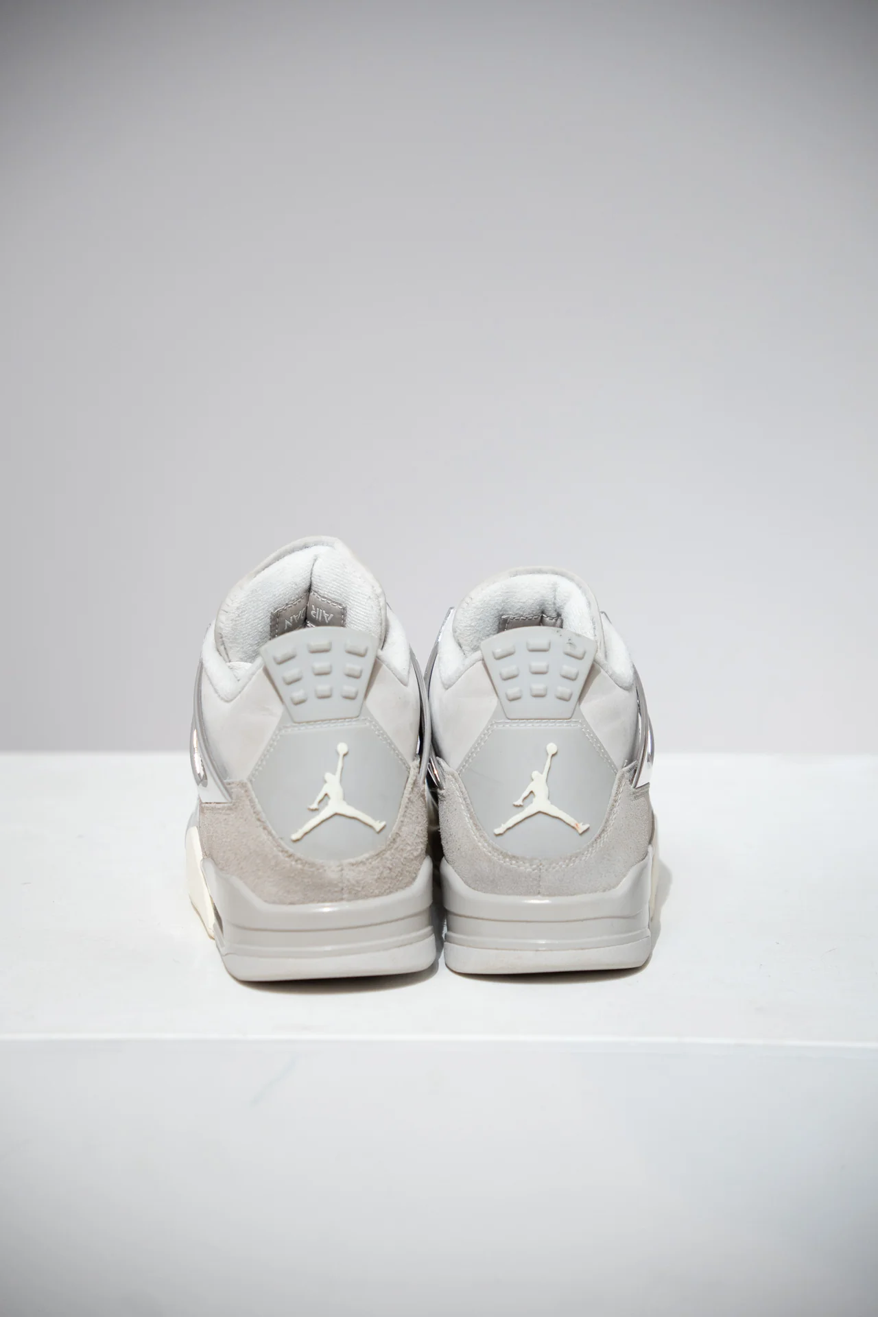 Jordan 4 Frozen Moments (Taille 39) - Image 2