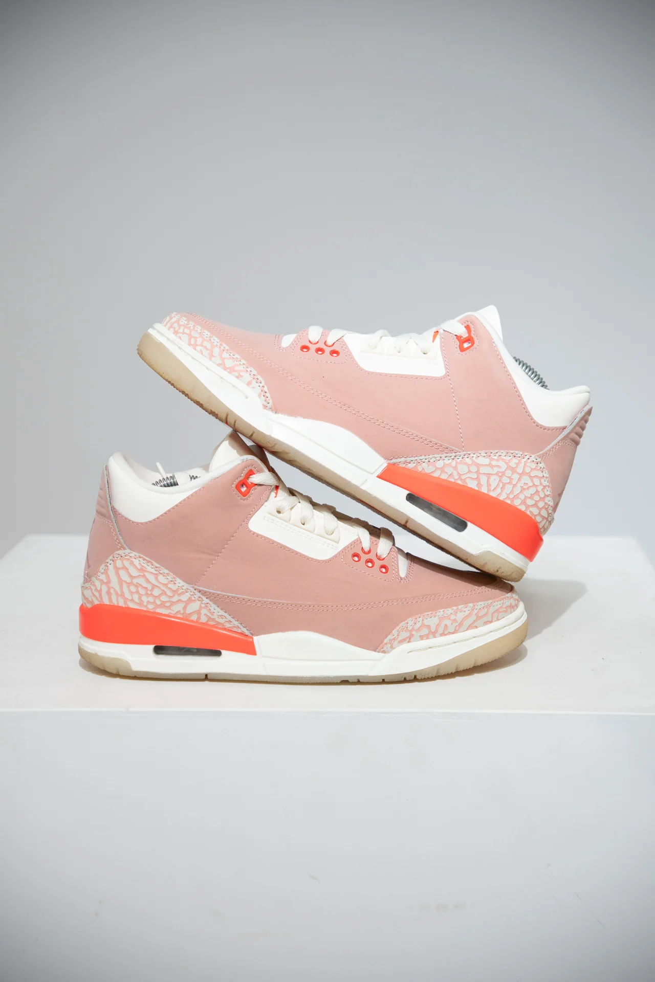 Jordan 3 Rust Pink (Taille 38,5)