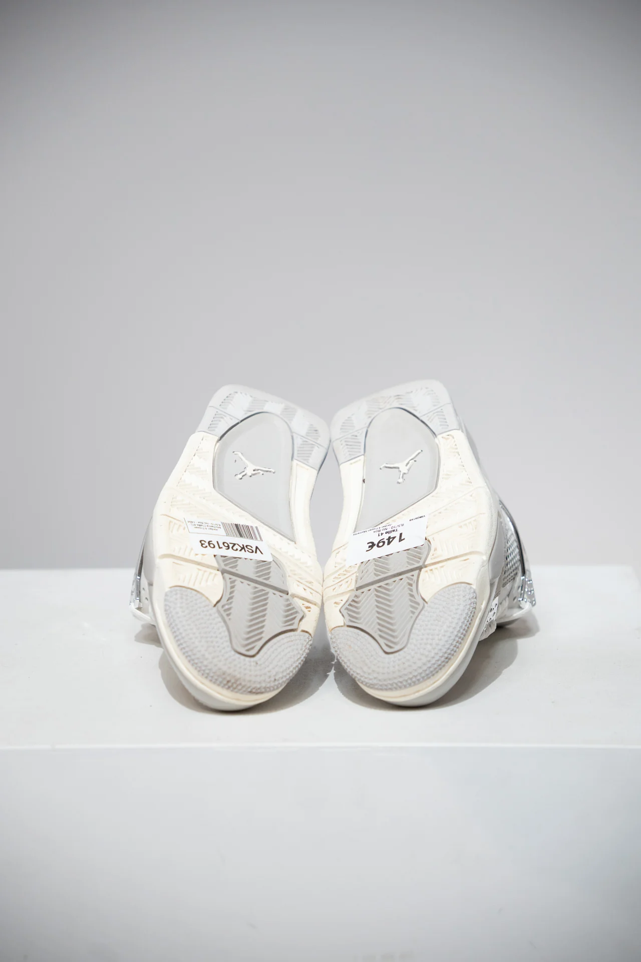 Jordan 4 Frozen Moments (Taille 41) - Image 4