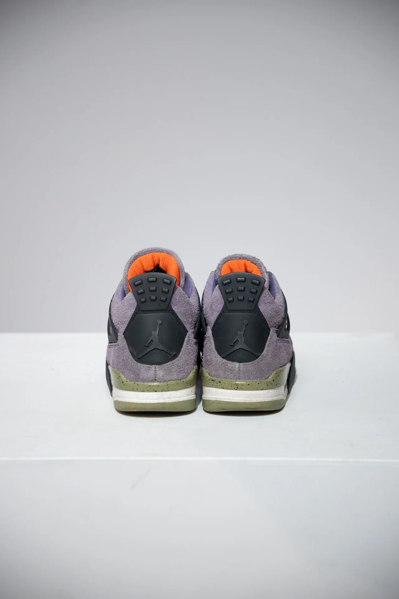 Jordan 4 Canyon purple (Taille 37,5) - Image 3