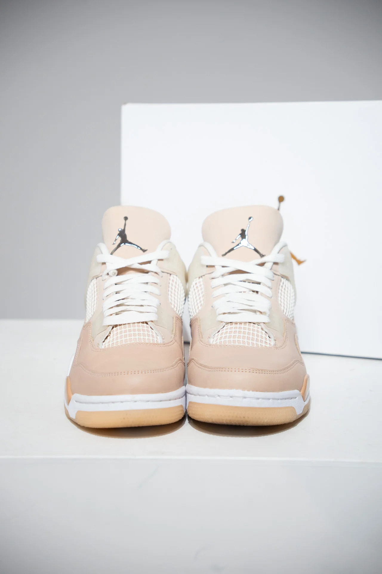 Jordan 4 Shimmer (Taille 43) - Image 2