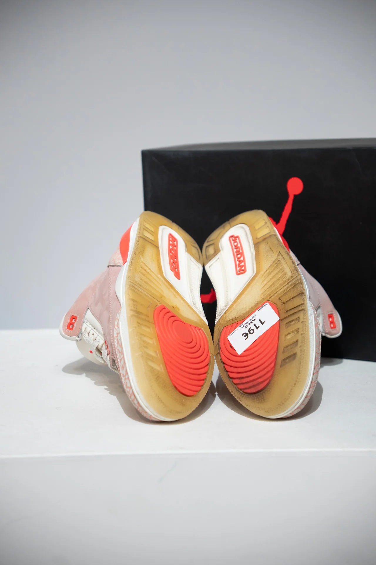 Jordan 3 Rust Pink (Taille 39) - Image 5