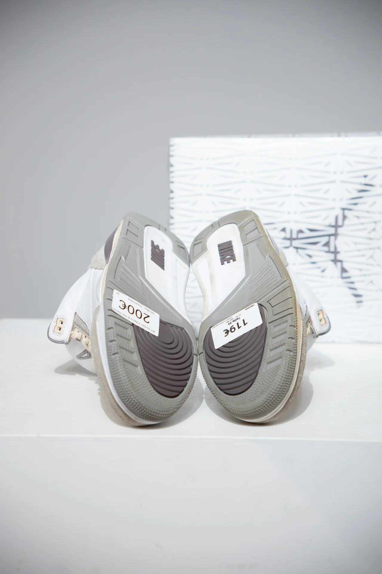 Jordan 3 A Ma maniere (Taille 39) - Image 3