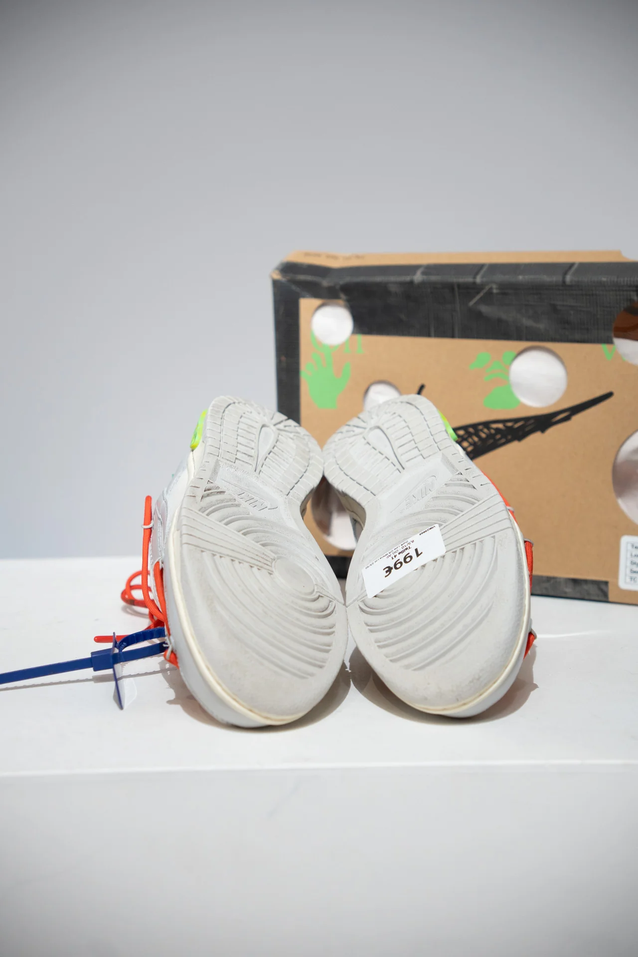 Dunk Low Off White Lot 23/50 (Taille 41) - Image 10