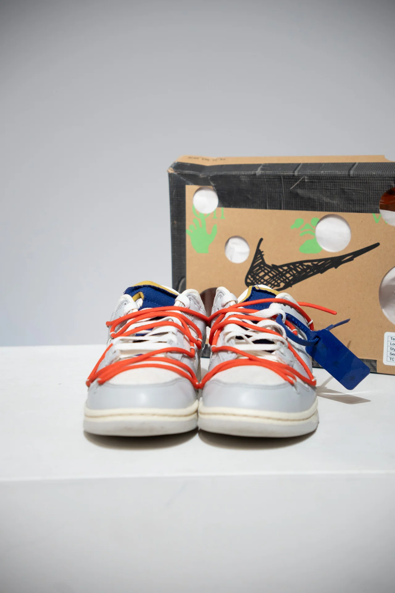 Dunk Low Off White Lot 23/50 (Taille 41) - Image 4