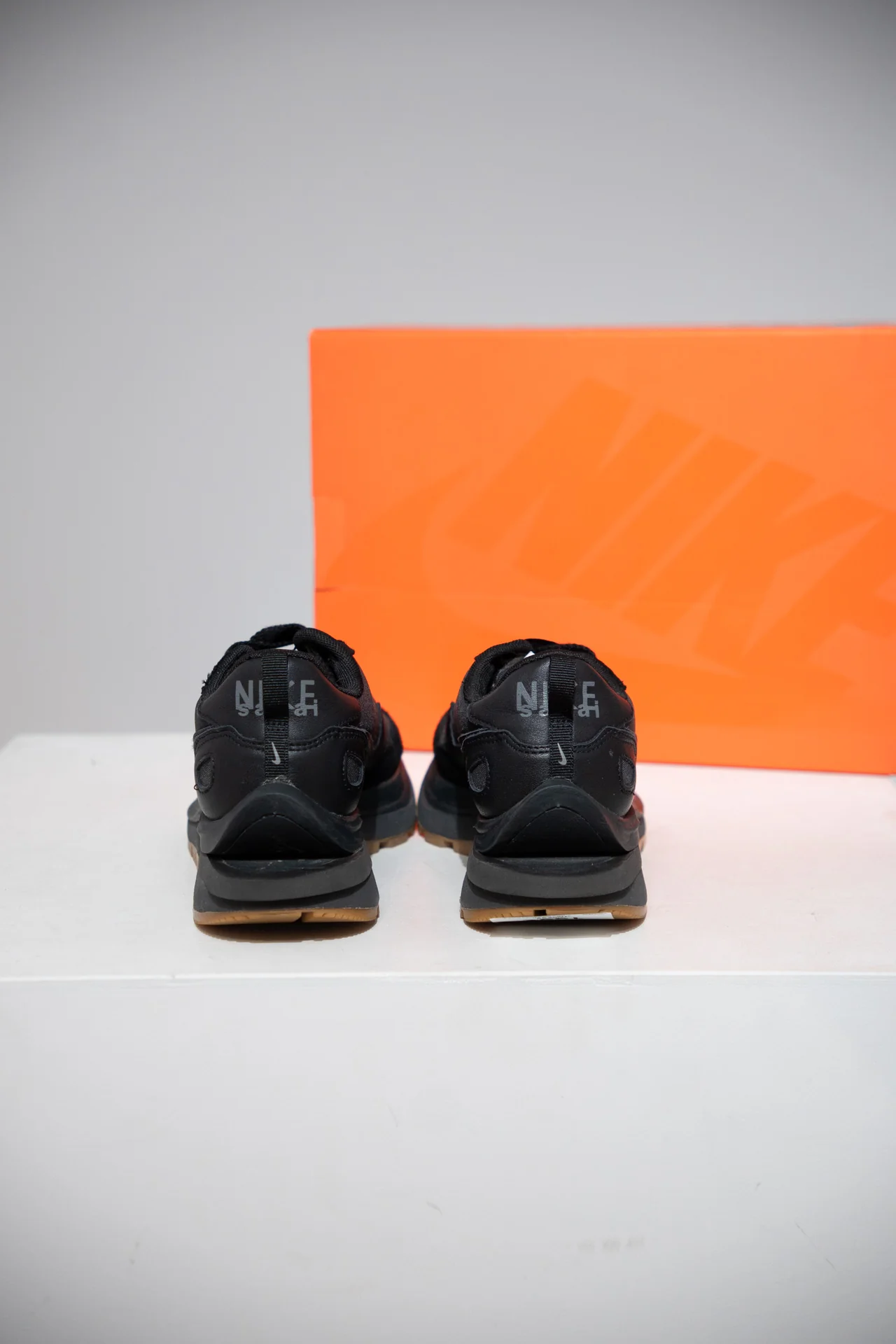 Sacai Vaporwafffle Black Gum (Taille 38) - Image 3