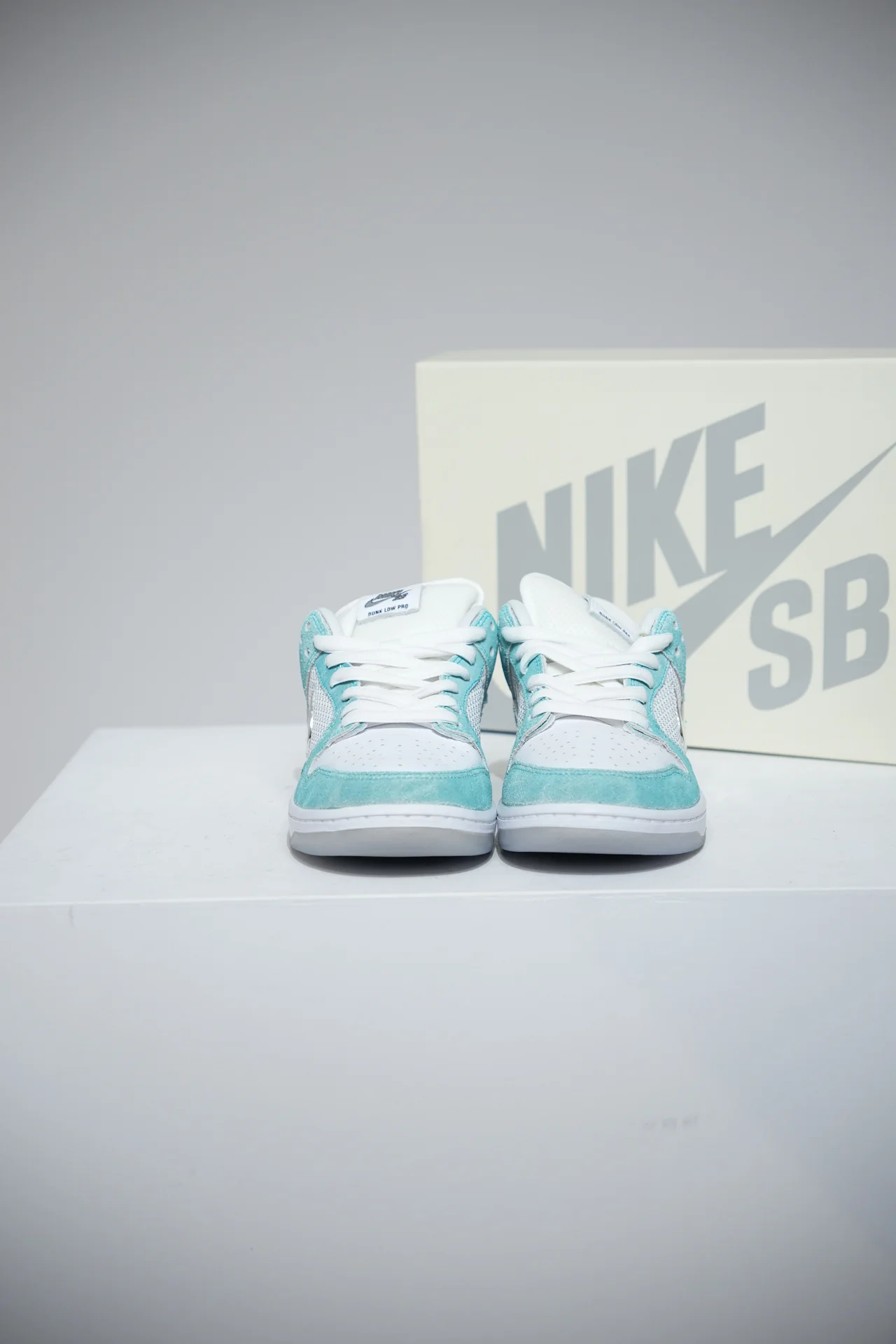 Dunk Low Sb April (Taille 36) - Image 3