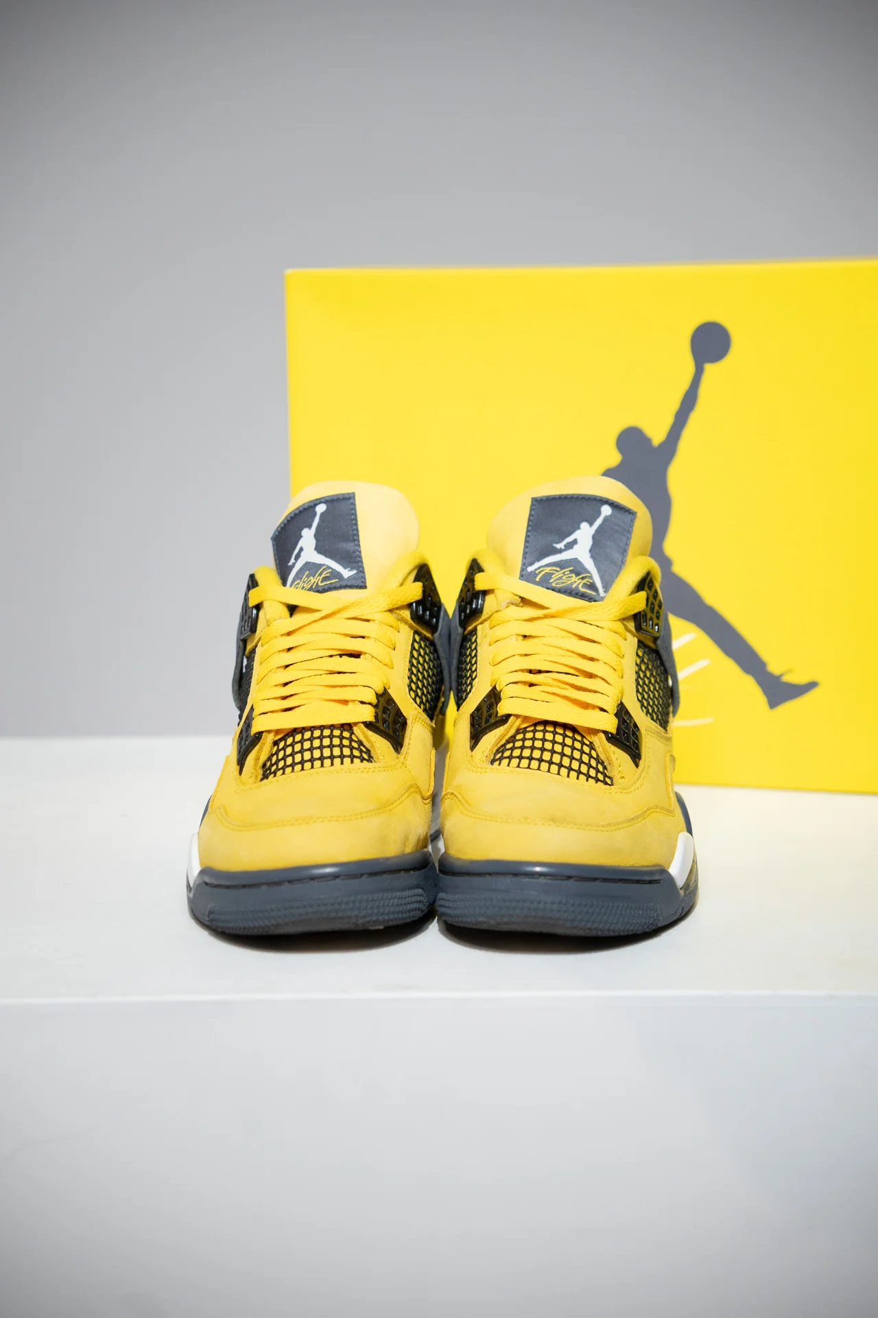 Jordan 4 Lightning (Taille 40) - Image 10
