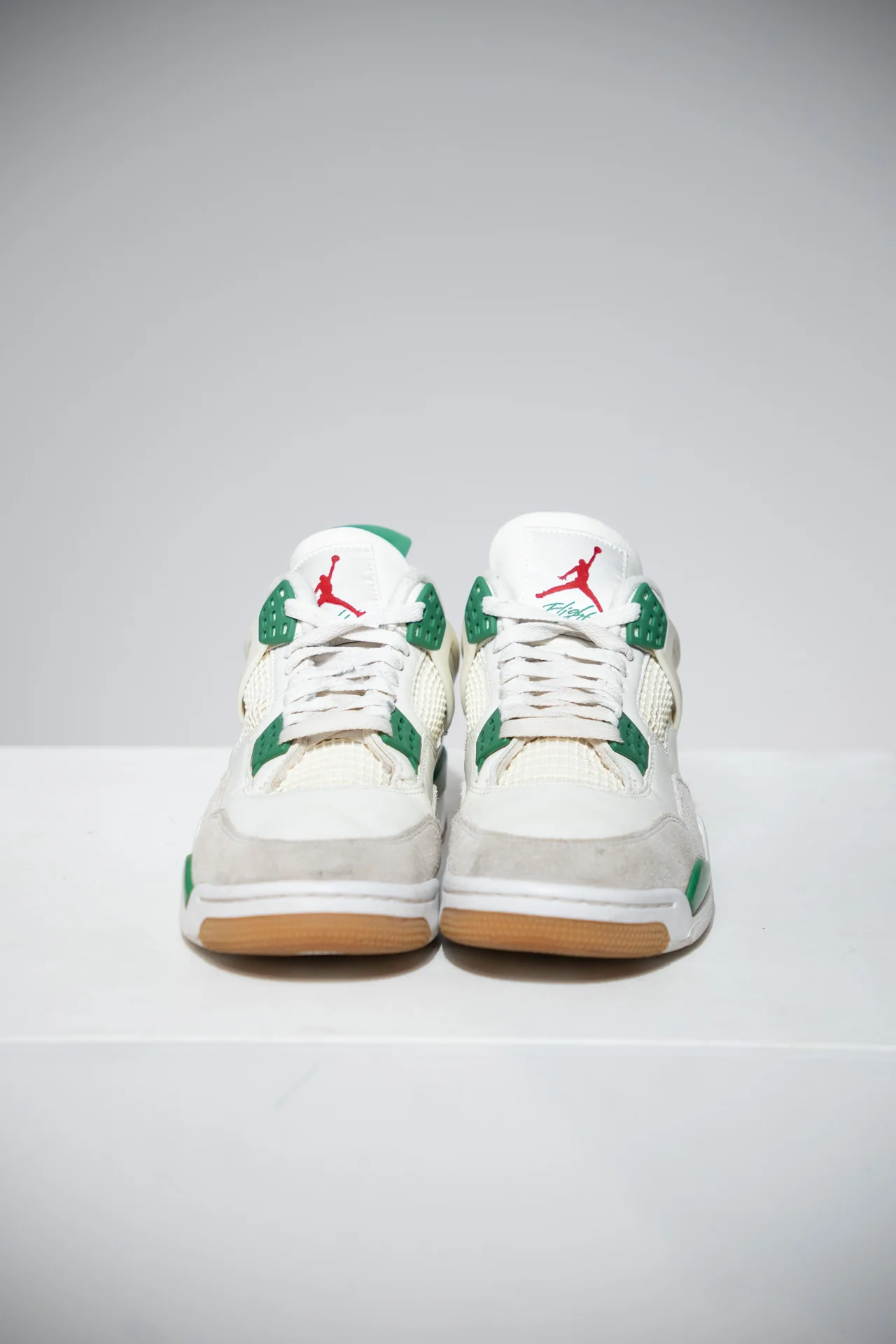 Jordan 4 SB pine Green (Taille 41) - Image 2