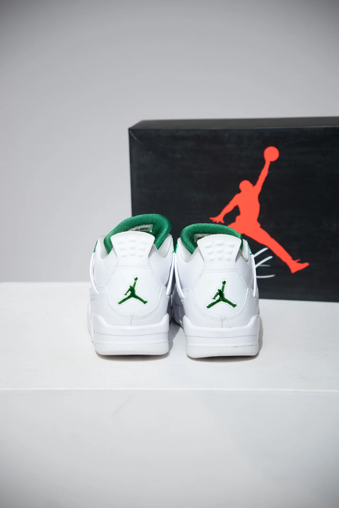 Jordan 4 Metallic Green GS (Taille 38,5) - Image 2