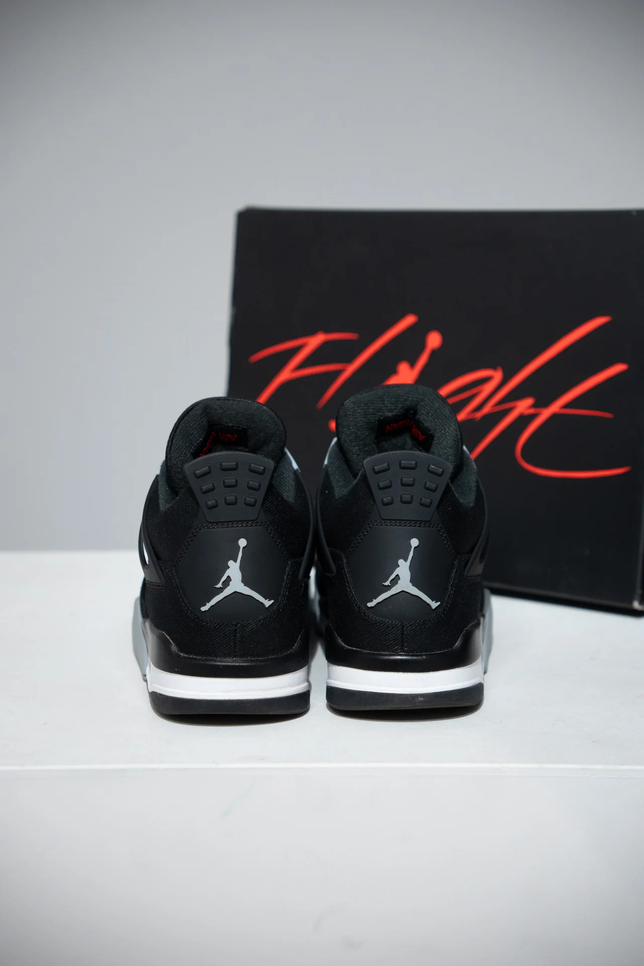Jordan 4 Black Canvas (Taille 42) - Image 3