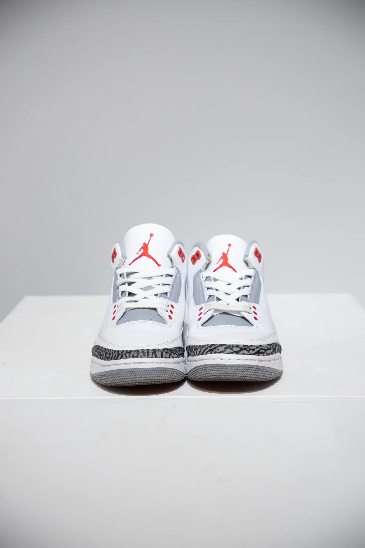 Jordan 3 Fire Red (Taille 40) - Image 2